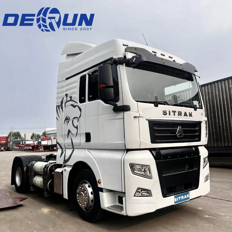 SINOTRUK SITRAK 4X2 HLAVNÍ TRAKTOR